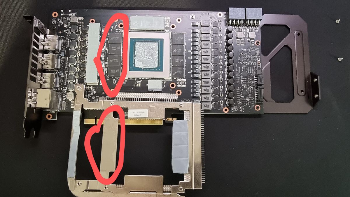 RTX 3080 Ti bez termopada