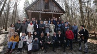 Bodzentyn: Bractwo Wielkopiątkowe wie, jak przeżyć Wielki Piątek. Odwiedzili Świętą Katarzynę