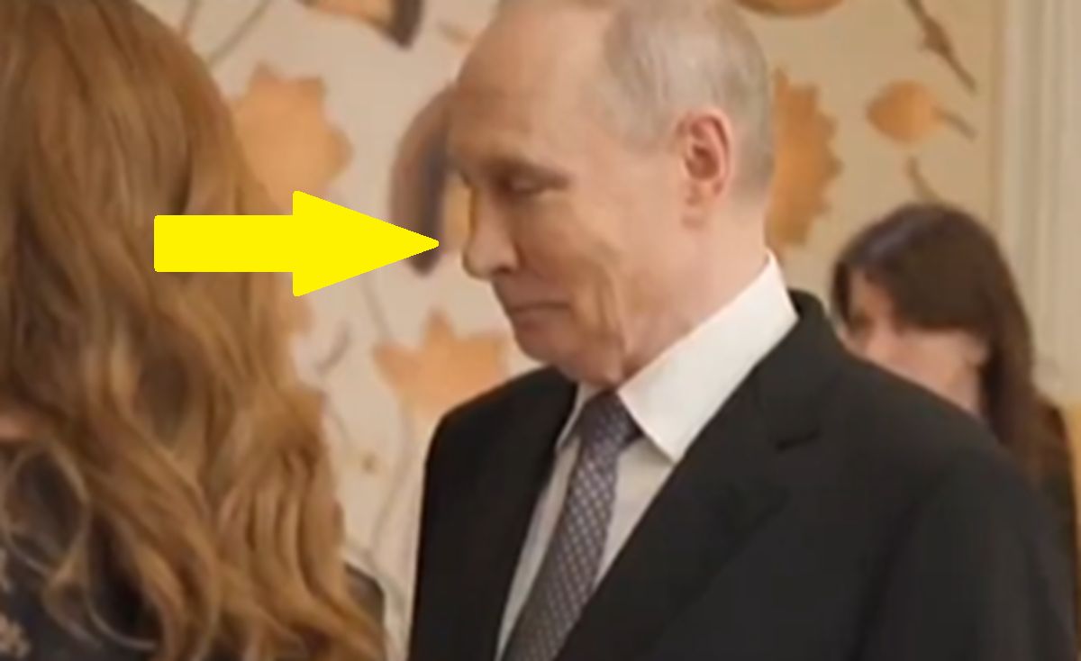 Kuriozalny prezent dla Putina. Spójrzcie na jego reakcję