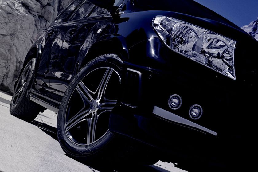 Toyota Land Criuser Black Bison Edition