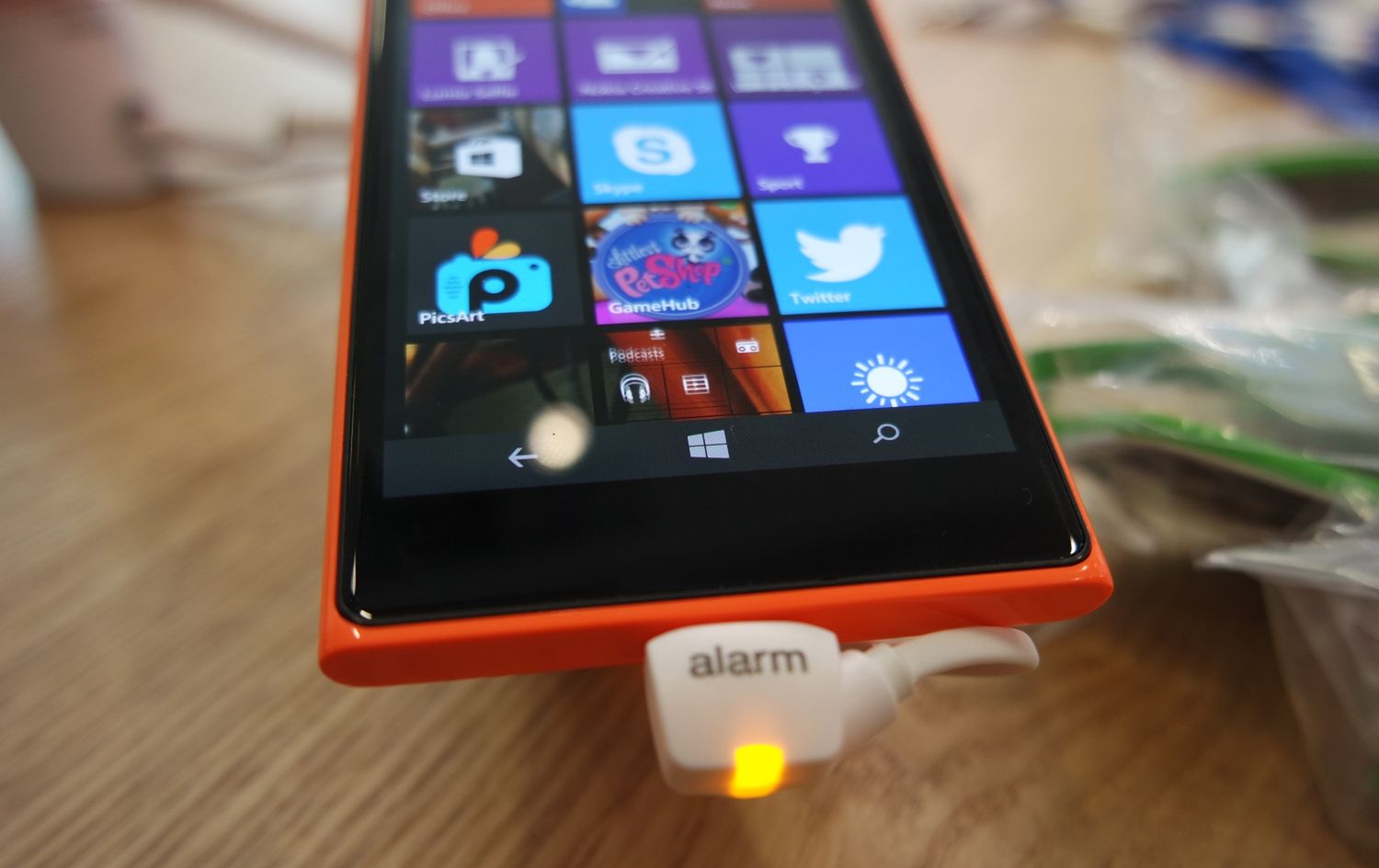 Nokia Lumia 735/730 Dual SIM - smartfon nie tylko do zdjęć selfie [pierwsze wrażenia] 4