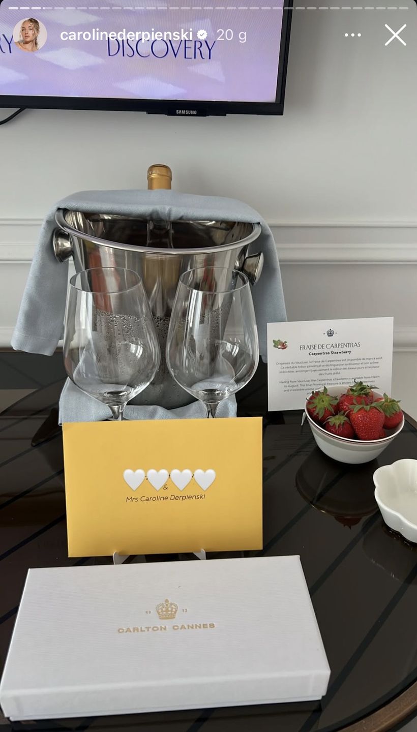 Caroline Derpieński melduje się w Cannes