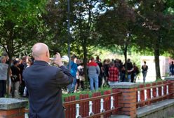 Pogrzeb Basi, która zginęła w Katowicach. Rozpacz i łzy rodziny, żegnającej 19-latkę