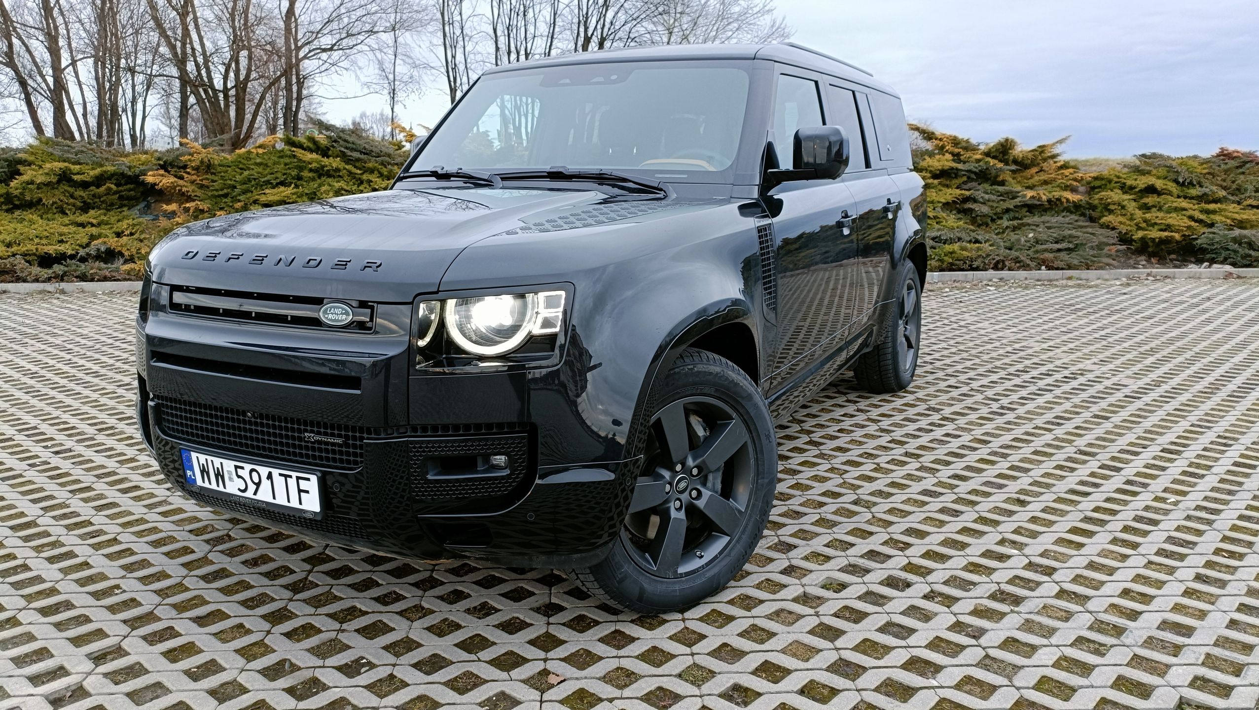 Land Rover Defender 130