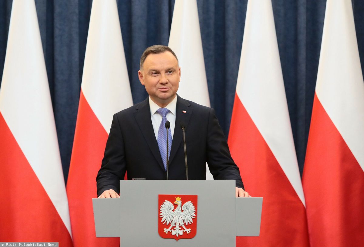 Prezydent Andrzej Duda ogłosił weto dla "lex TVN" 
