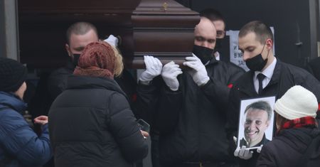 Pogrzeb Nawalnego. Teściowa zabrała głos. "Był najwspanialszym człowiekiem"