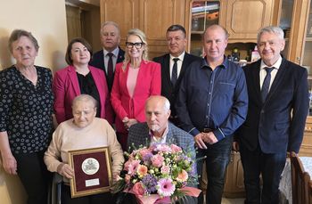 Wyjątkowy jubileusz mieszkanki powiatu włocławskiego. Pani Krystyna świętowała 100. urodziny