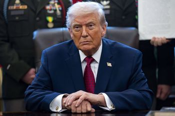 Działo się w nocy. Trump uderza w partnerów Iranu