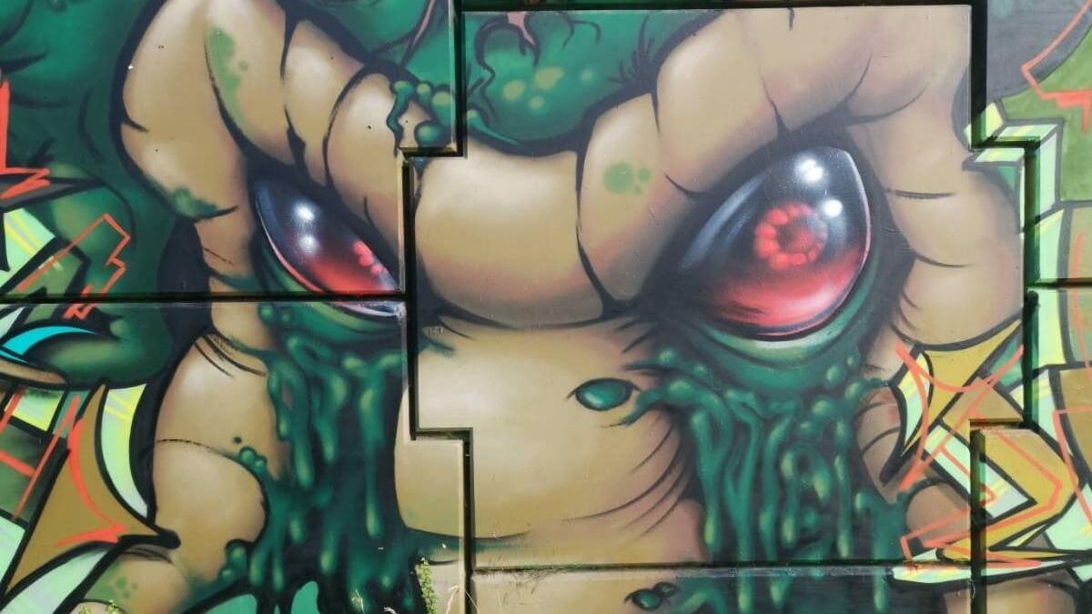 Graffiti na murze