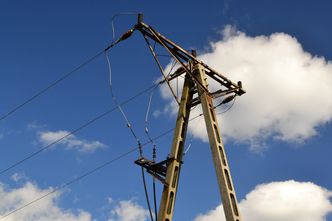 Tarcza antyinflacyjna podziurawiona przez taryfy. Obniżka podatku na energię elektryczną może zostać "zjedzona"