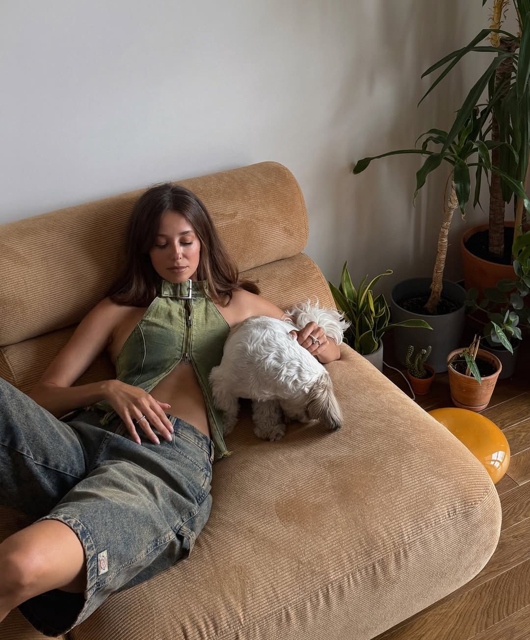 Izabella Krzan w jeansowym looku 