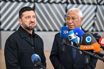 Zełenski: rozmowy z Trumpem dały efekt. USA nałożyły sankcje na Rosję