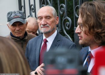 Macierewicz groził policjantom? Prokuratura wszczyna śledztwo