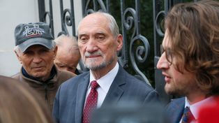 Macierewicz groził policjantom? Prokuratura wszczyna śledztwo