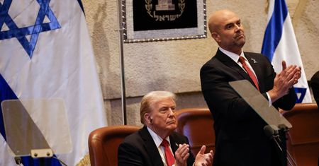 "Washington Post" o Trumpie. Pisze o "pokoleniowym osiągnięciu"