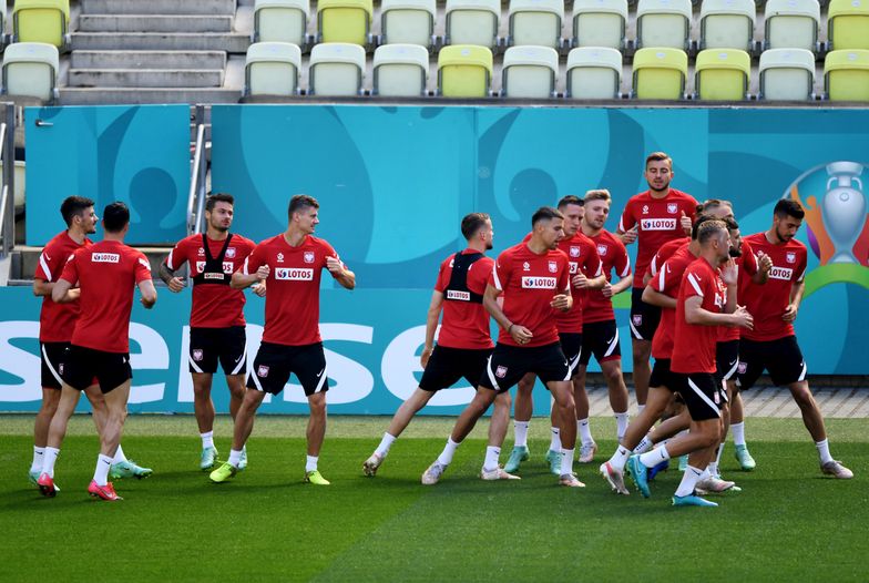 Reprezentacja Polski pod ścianą! Sprawdzamy, co musi się stać, by Polacy wyszli z grupy na Euro 2020