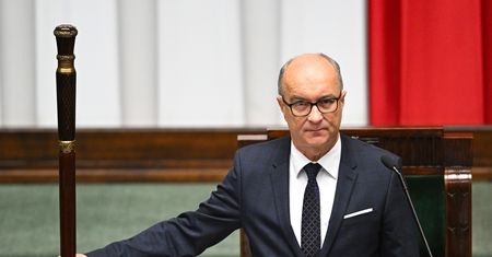 "Nadużywanie władzy". Kancelaria Sejmu uderza w Nawrockiego