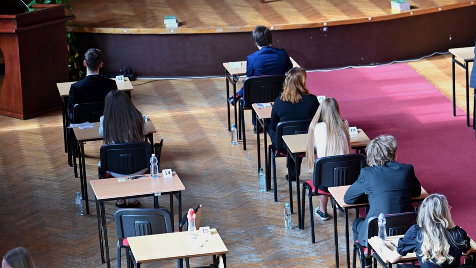 Matura z polskiego 2024. Przecieki? Tych zagadnień poszukują maturzyści