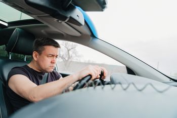 Polacy setkami tracą prawo jazdy. To efekt nowych przepisów