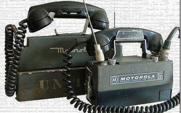 Stare telefony Motoroli (Fot. Motorola.com)