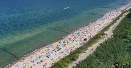 Miłosne igraszki nad Bałtykiem. Ratownik ujawnia. "Widziałem"