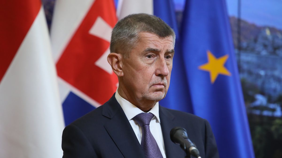 Andrej BabiszBruksela, Belgia, 24.09.2020. Premier Czech Andrej Babisz podczas konferencji prasowej w polskim przedstawicielstwie w Brukseli, 24 bm. Szef Rady Ministr�w wzi�� udzia� w spotkaniu premier�w pa�stw Grupy Wyszehradzkiej (V4) z przewodnicz�c� Komisji Europejskiej Ursul� von der Leyen. (sko) PAP/Leszek Szyma�skiLeszek Szyma�ski przewodnicz�c� Komisji Europejskiej, Andrej Babisz, brksela  brukseli, konferencja, Mateusz Morawiecki, polityk, polityka, premier, spotkanie, V4, dyplomacja, wizyta zagraniczna