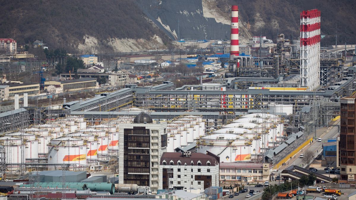 Rafineria Rosnieftu w Tuapse - zdjęcie z 2020 roku
