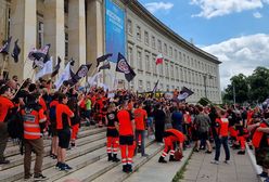 Wrocław. Protest ratowników medycznych. "Jeszcze niedawno nazywali nas bohaterami"