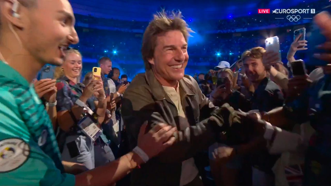 Tom Cruise gave a performance during the closing ceremony of the Olympic Games in Paris