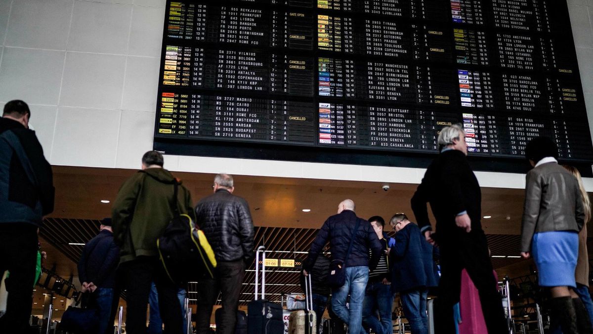 Paraliż na lotnisku w Brukseli przez pogodę
