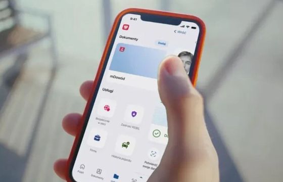 Cyberprzestępcy podszywają się pod mObywatela. Ofiar szukają w mediach społecznoścowych