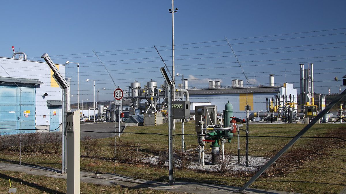 Podziemny magazyn gazu w Háje obok wsi Milín w dystrykcie Przybram w Czechach