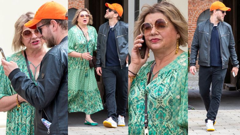 Zdezorientowany Antek Królikowski z mamą przed kościołem