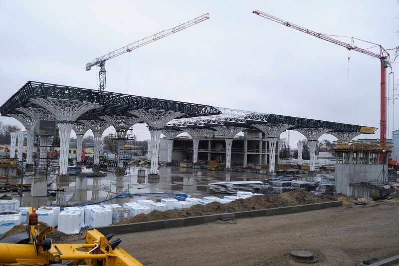 Dworzec metropolitalny nie będzie gotowy na czas. Miasto zgodziło się wydłużyć termin zakończenia prac