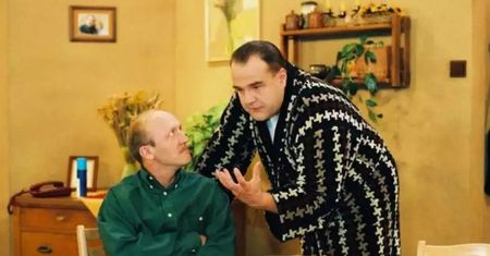 Polacy kochali "Miodowe lata". Artur Barciś daje nadzieję na powrót hitu sprzed lat