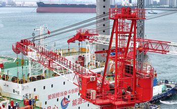 Chiny tną przerób ropy. Drastycznie spadł import