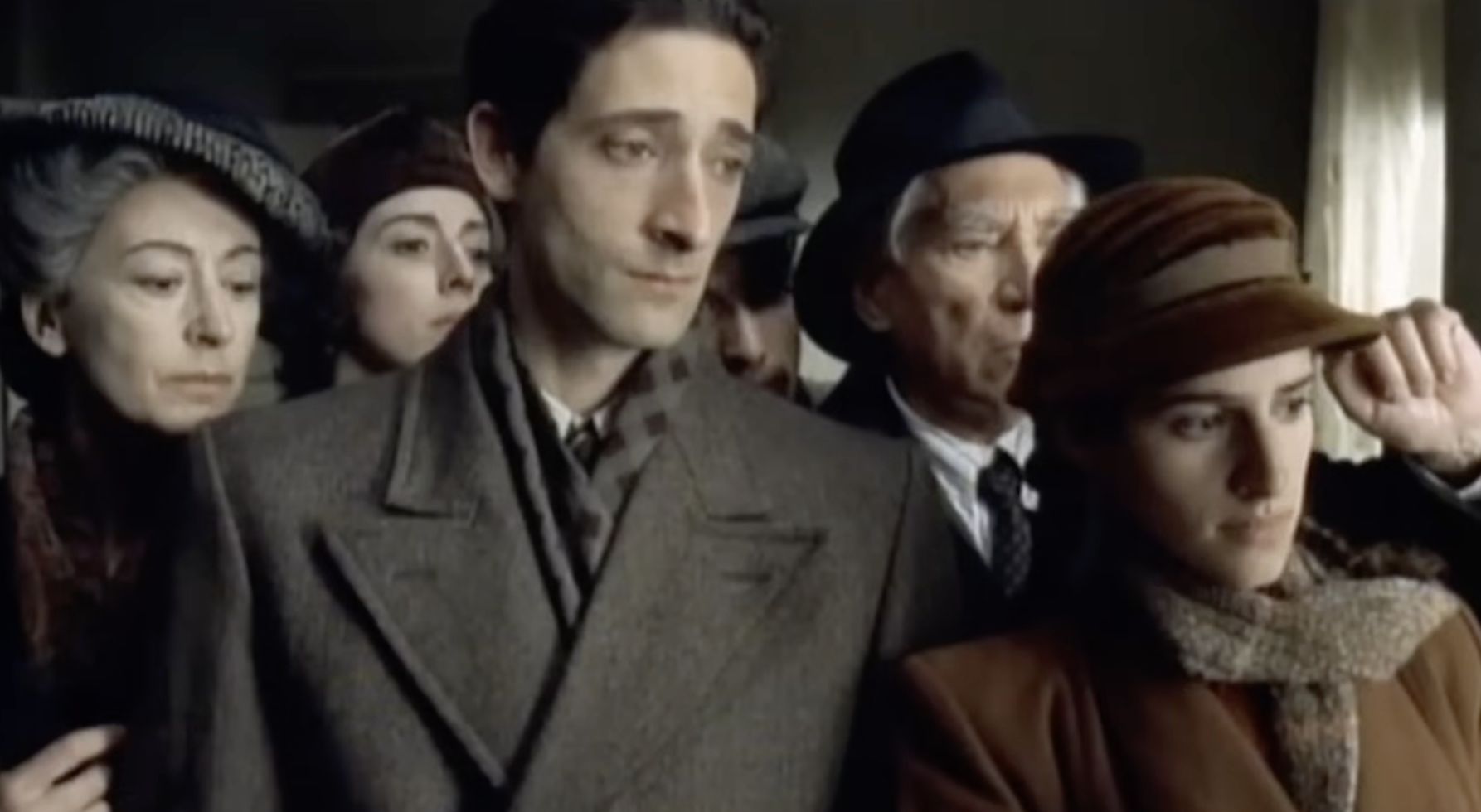 Kadr z filmu "Pianista"