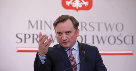 Zakaz aborcji. Kobiety dotknięte wyrokiem TK "mogą się wypłakać"