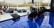 Samorząd w dobie algorytmów: Michał Młyńczak o tym, jak AI zmieni zarządzanie nowoczesnym miastem | East x West Forum 2026
