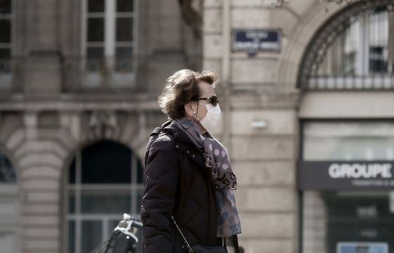 Sześć na dziesięć polskich firm ścięło wydatki na marketing w dobie Covidu. Co druga wstrzymała inwestycje