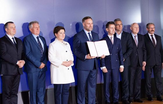 Rząd tworzy Polską Fundację Narodową do promocji kraju za granicą, jej roczny budżet to 100 mln zł