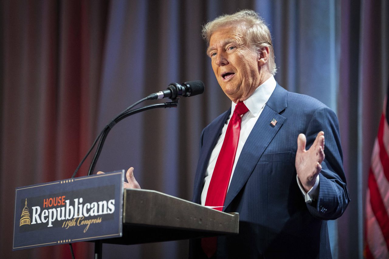 Trump renews call for US control of Greenland amidst security talks