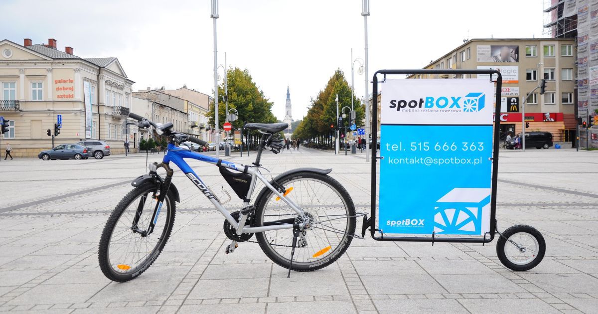 Mobilna reklama rowerowa w praktyce. SpotBOX na ulicach miasta