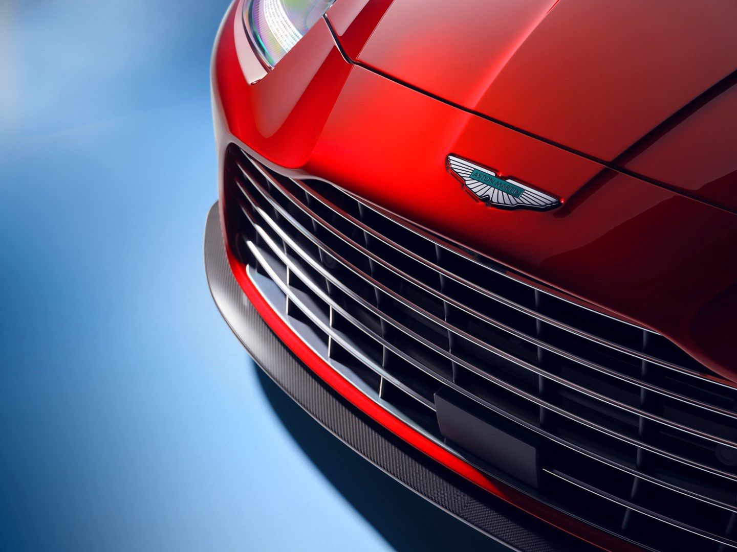 Nowy Aston Martin Vanquish