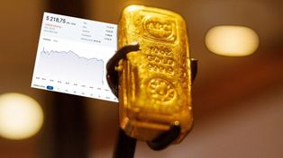 Gwałtowny zwrot na rynku złota. Po rekordzie kruszec wyraźnie tanieje