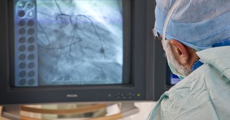 Zawał w wypisie, choć go nie było. Szpital mógł zarobić miliony
