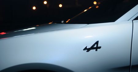 Pożegnamy Renault Sport? Szybkie modele dostaną znaczki Alpine