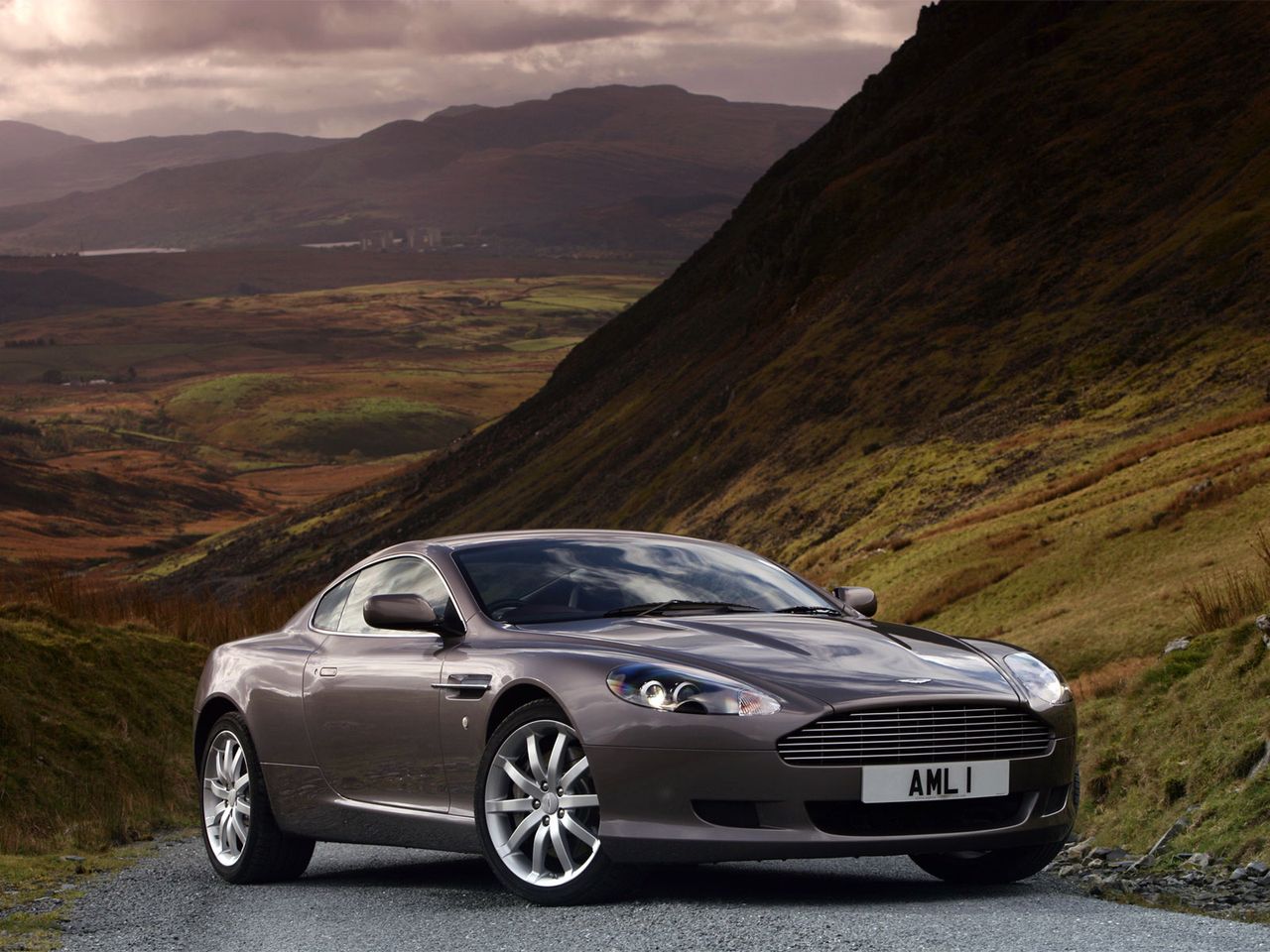 Aston Martin DB9