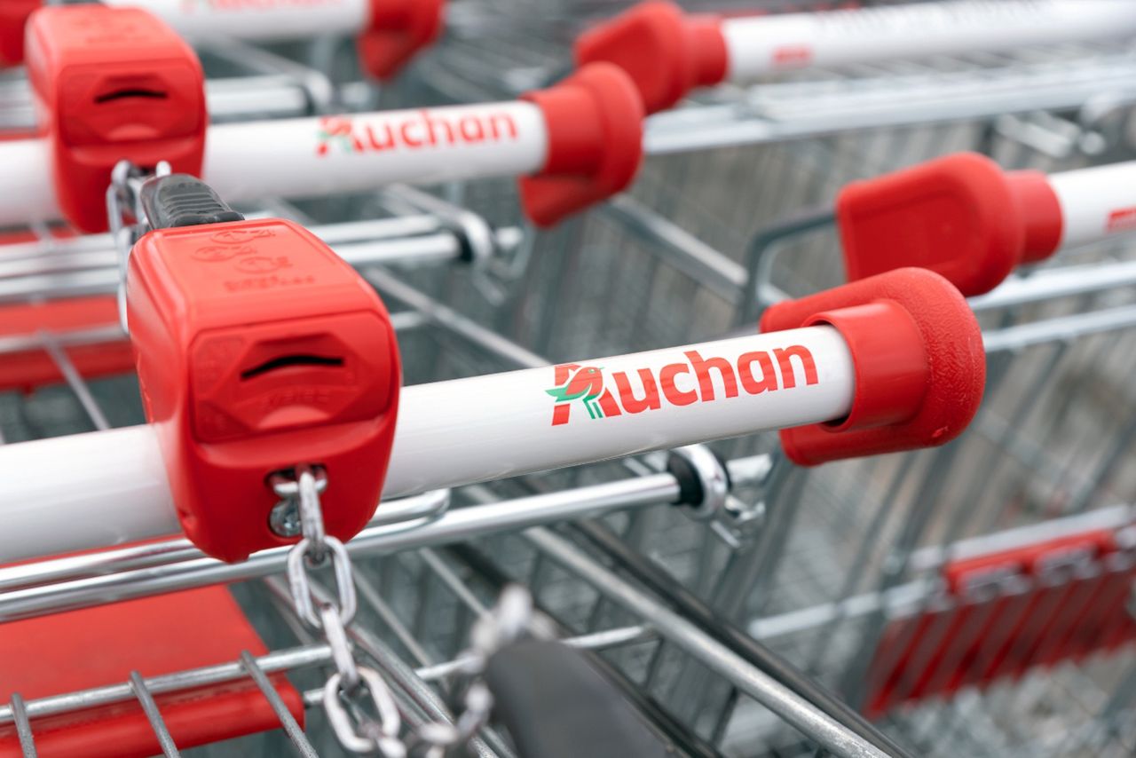 Takich wózków w polskich sklepach jeszcze nie było. Auchan rozpoczął testy