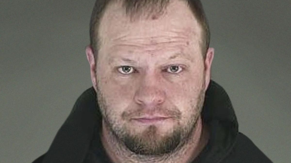 David McCutcheon miał dopuszczać się nadużyć na dziecko przez lata (Lane County,  Ore., Jail)